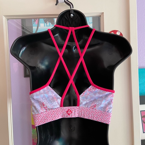 Prana sports bra - size medium 💓💜 - Picture 2 of 4